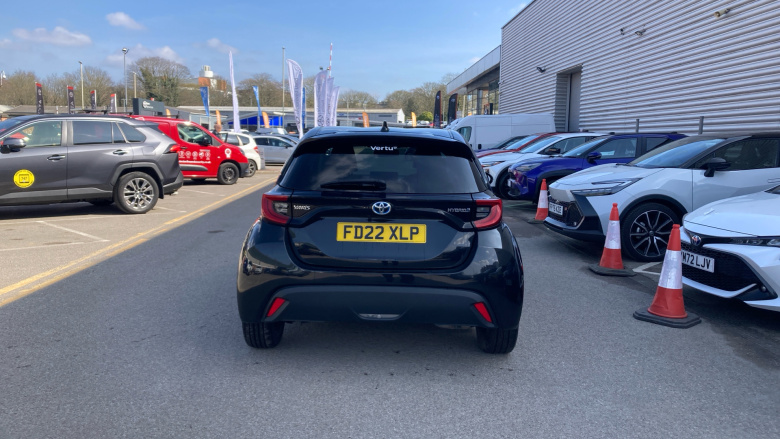 Toyota Yaris 1.5 Hybrid Design 5dr CVT Hybrid Hatchback